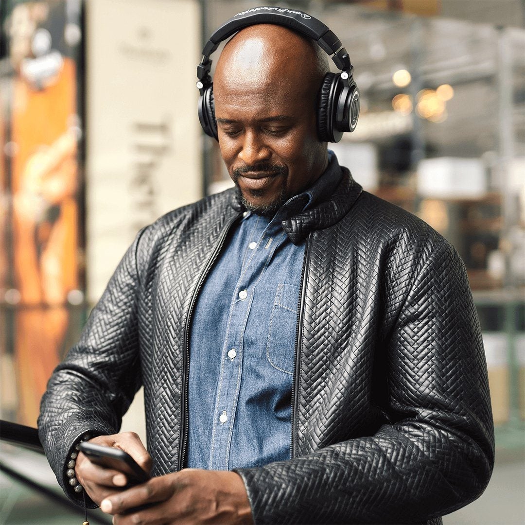 Audio Technica ATH-M50xBT2 Bluetooth Wireless Over-Ear Headphones